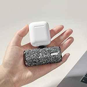 iWalk 4500mAh Lightning Pocket Power Bank - Black Diamond iWalk 4500mAh Lightning Pocket Power Bank - Black Diamond